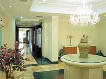 Lh Domus Caesari Hotel 4*